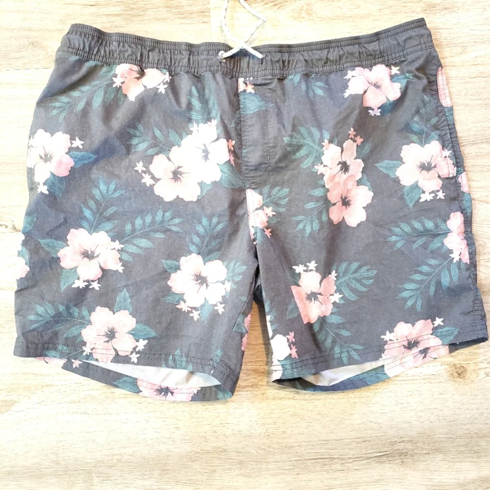 Men's Goodfellow & Co swim trunks..size XXL.. - Picture 1 of 5